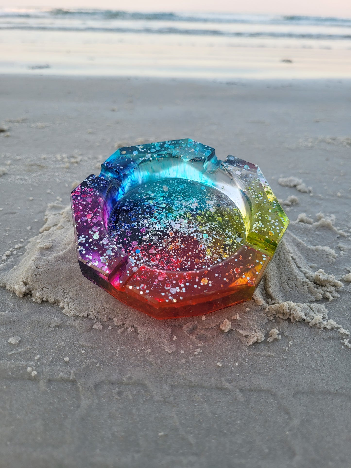 Round Rainbow Ash Tray