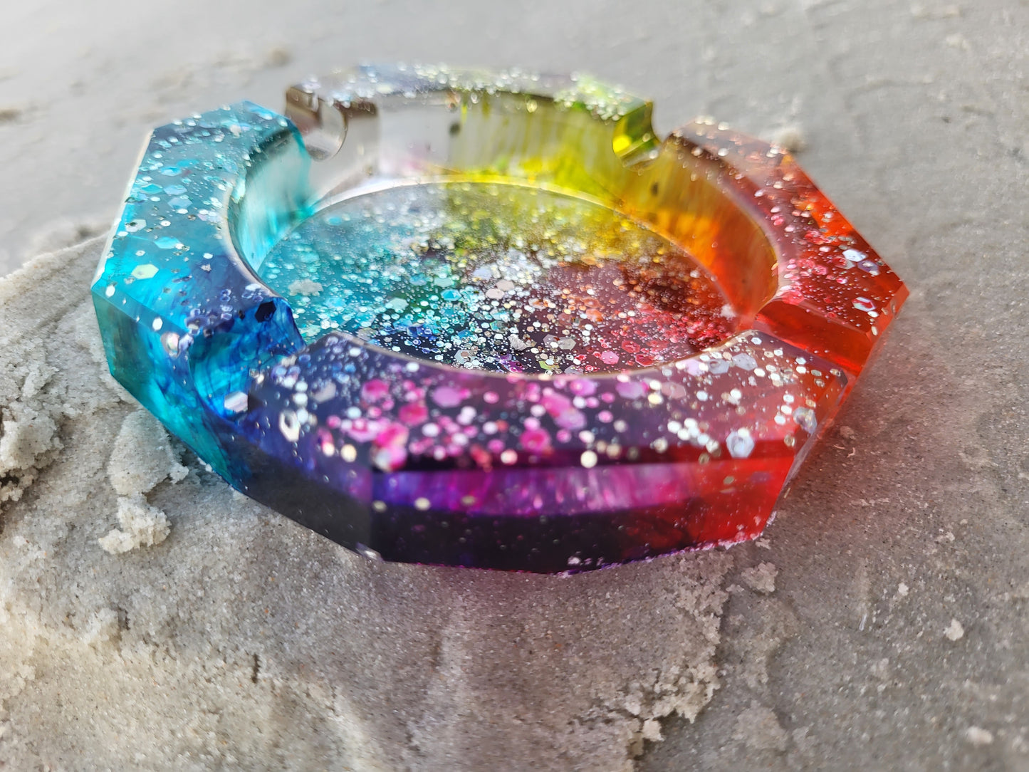 Round Rainbow Ash Tray