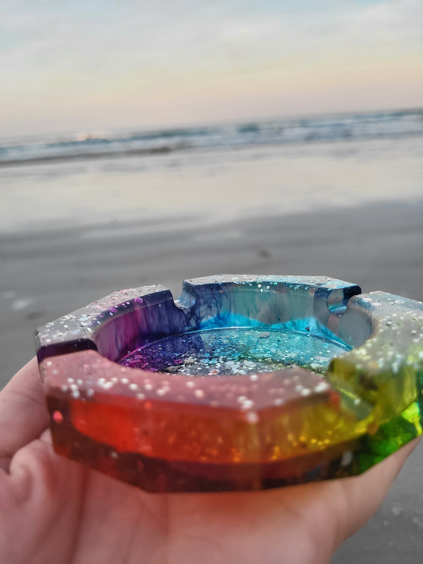 Round Rainbow Ash Tray