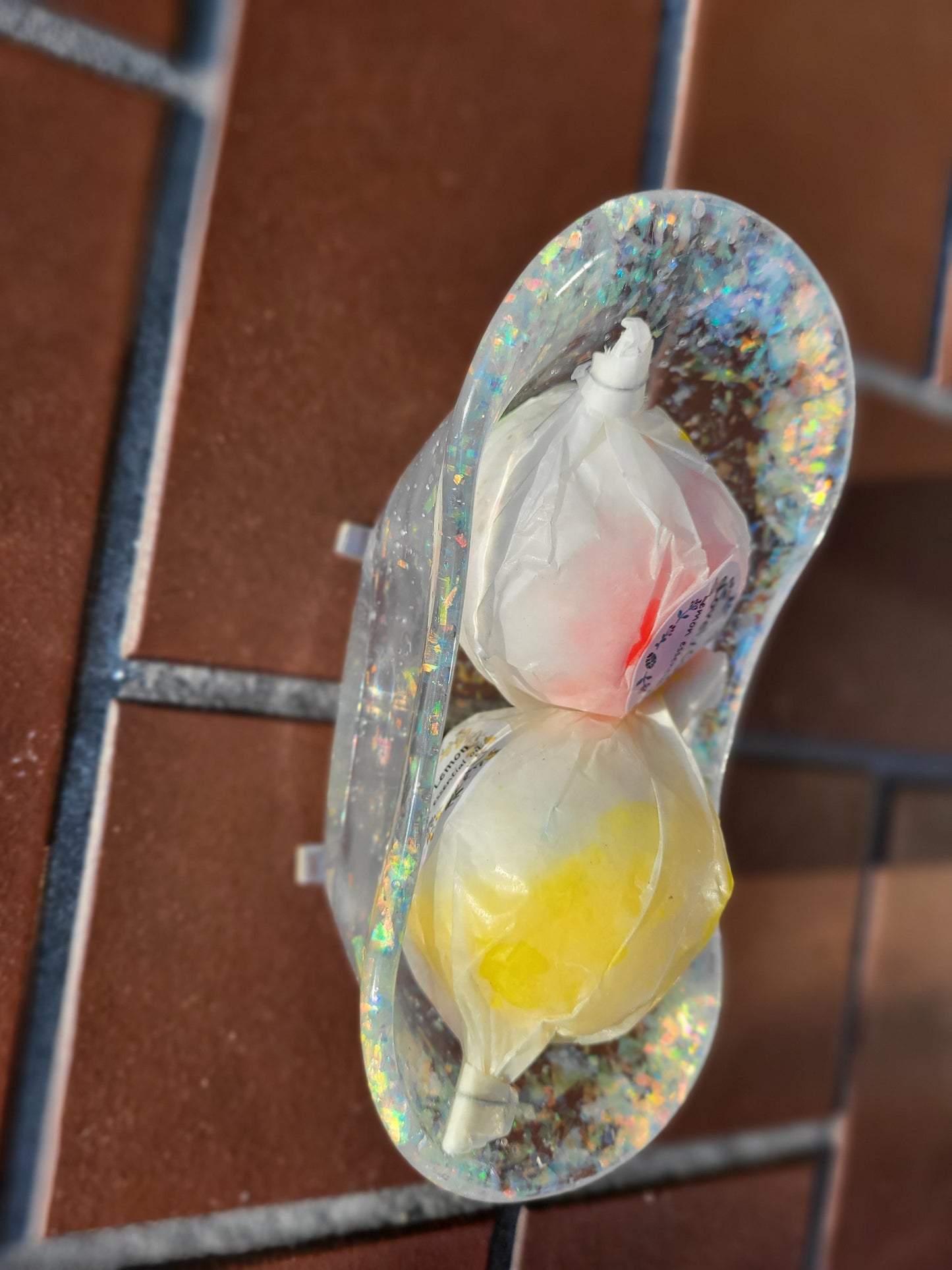 Sparkly Translucent Bathtub Soap Dish