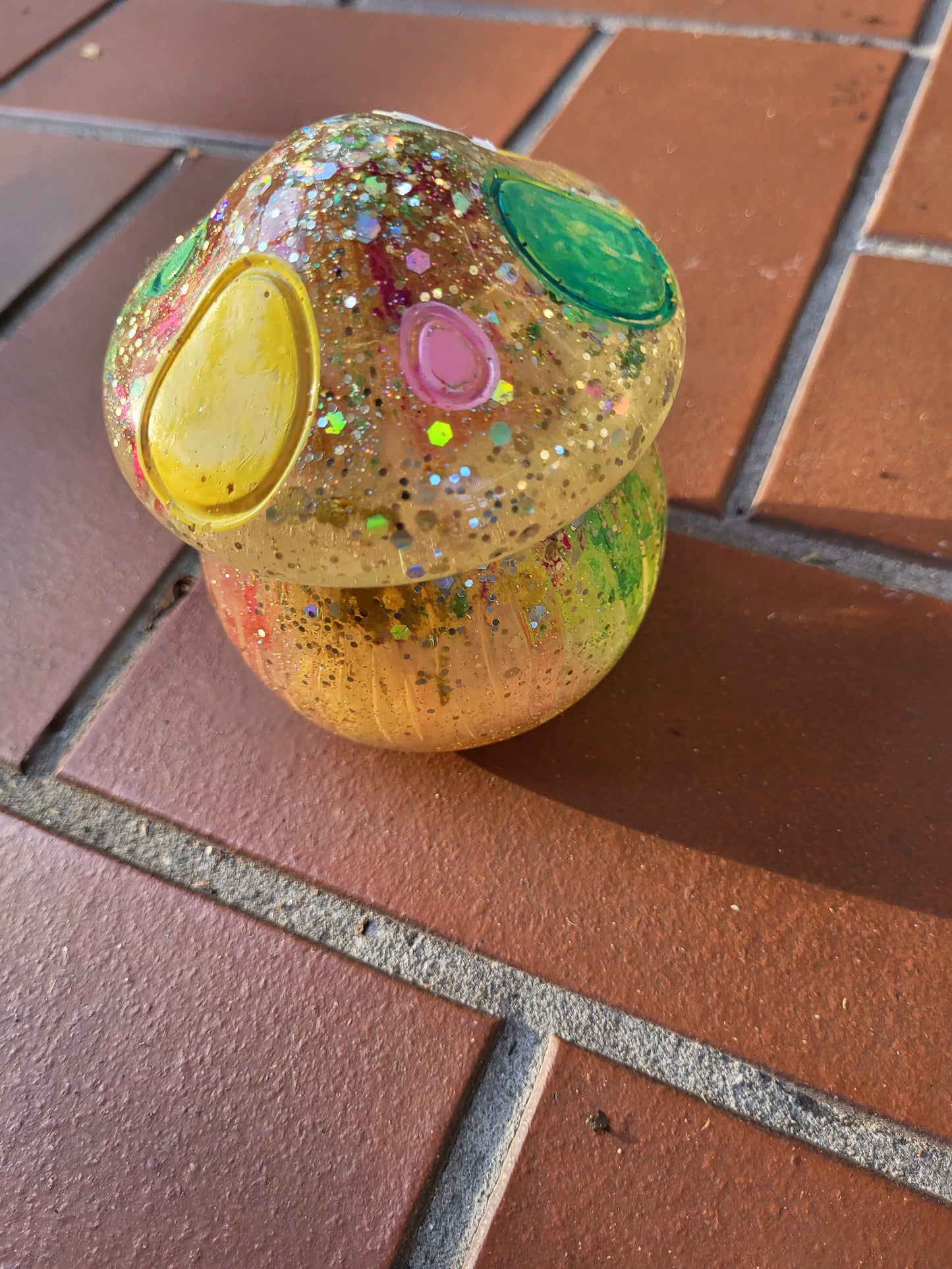 Small Rainbow Mushroom Container