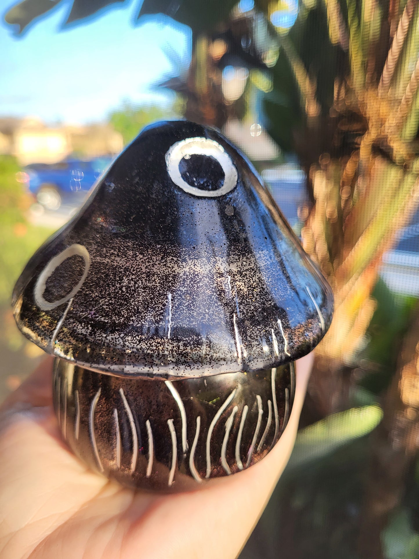 Small Black and Silver Mushroom Container