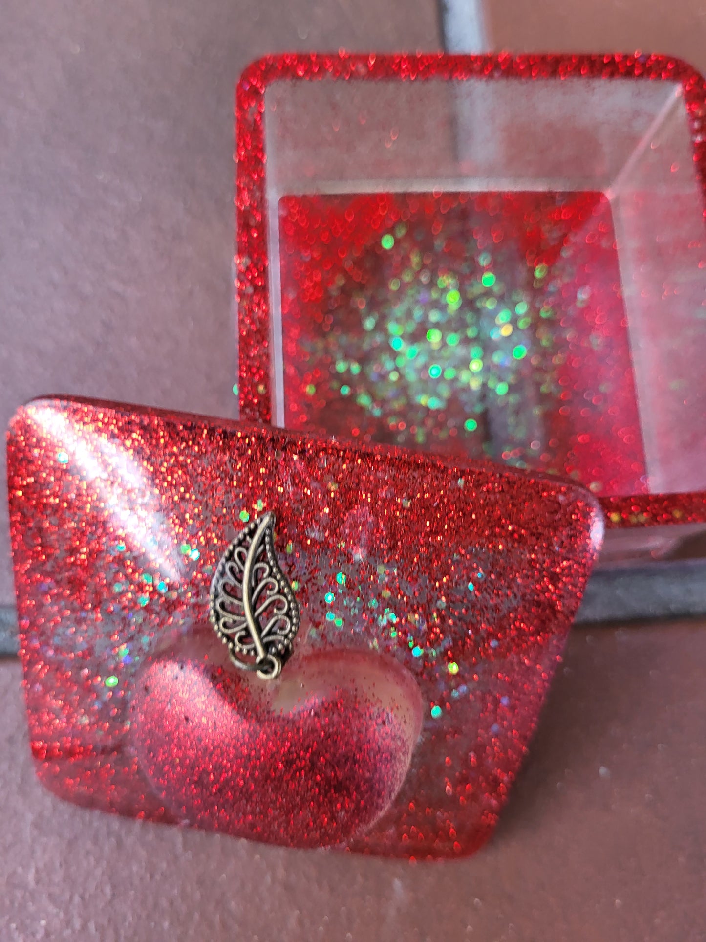 Sparkly Red Box With Apple Accent On The Lid