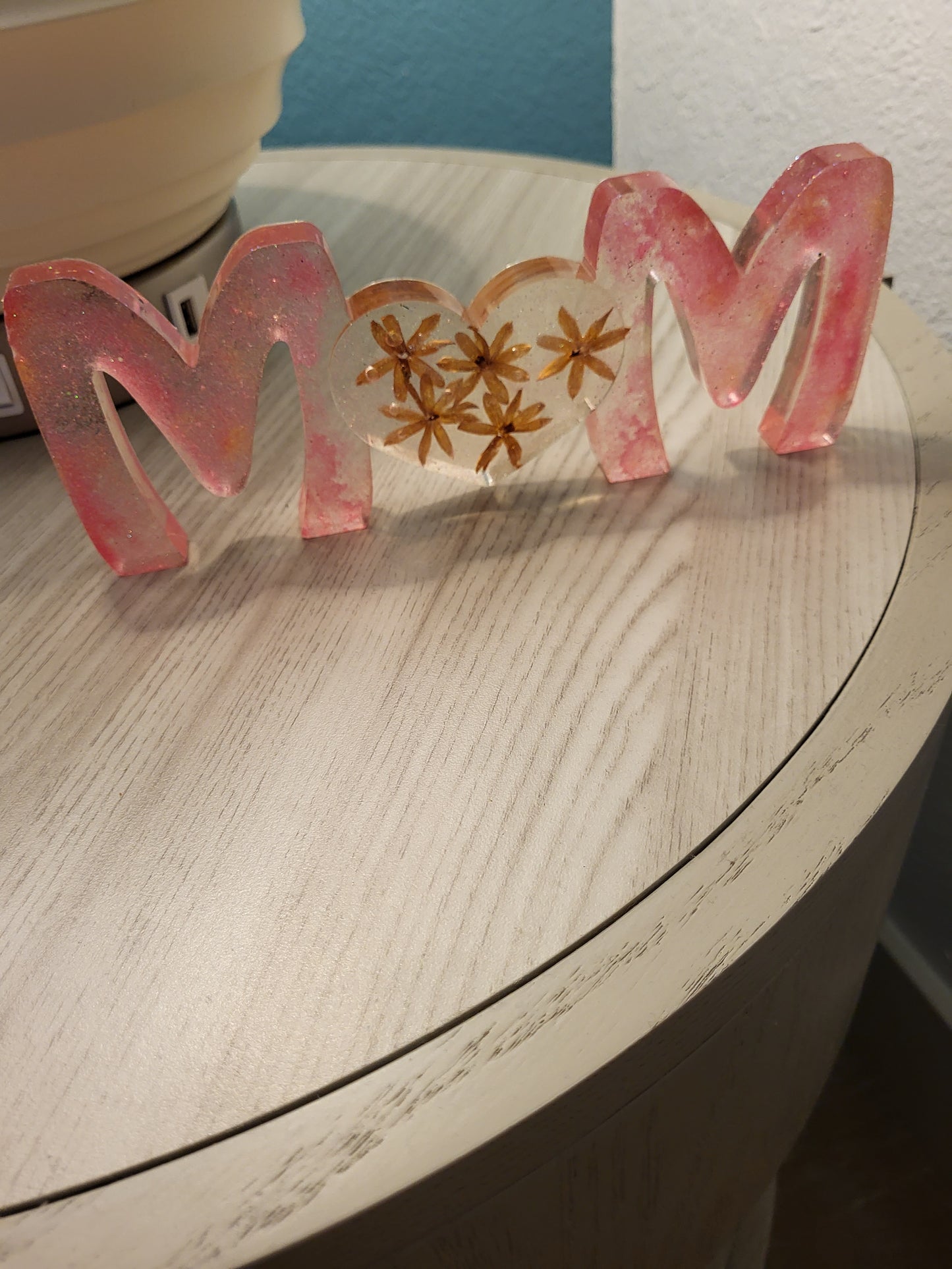 Pink "MOM" Shelf Sitter With Real Flowers