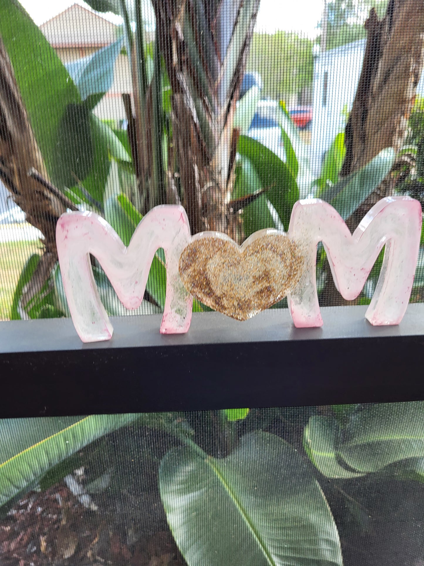 Soft Pink And Gold "MOM" Shelf Sitter